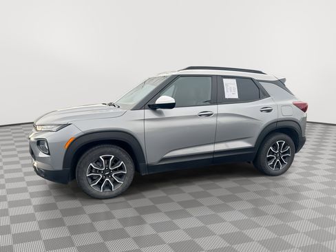 Used 2023 Chevrolet TrailBlazer ACTIV w/ Convenience Package image 1