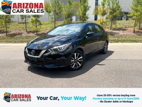 Used 2021 Nissan Versa SV image 1