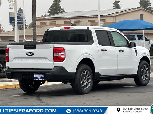 New 2025 Ford Maverick XLT image 7