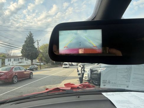 Used 2018 Dodge Journey SE FWD image 19