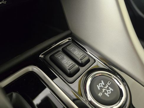 New 2026 Mitsubishi Eclipse Cross LE image 25