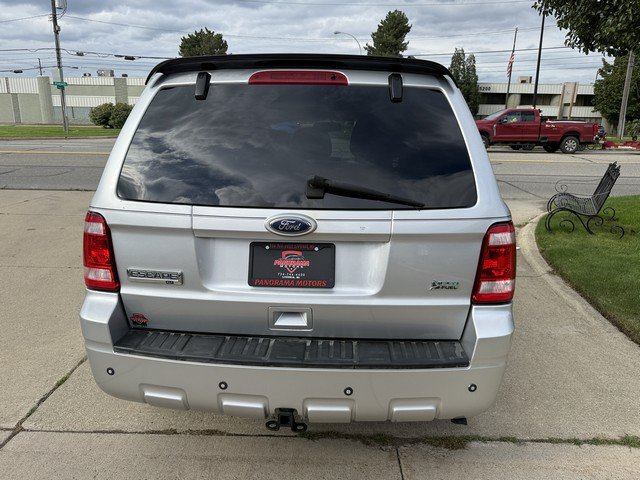 Used 2010 Ford Escape XLT AWD/4WD image 6