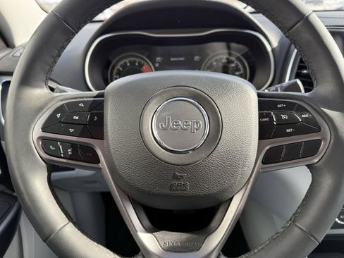 Used 2022 Jeep Cherokee Latitude Lux AWD/4WD image 22