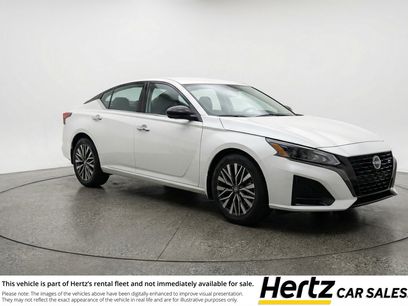 Used 2025 Nissan Altima 2.5 SV