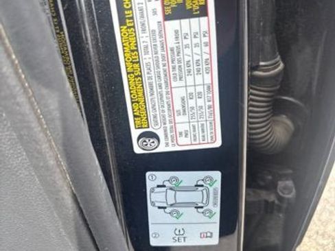 Used 2019 Volkswagen Atlas SE AWD/4WD image 22