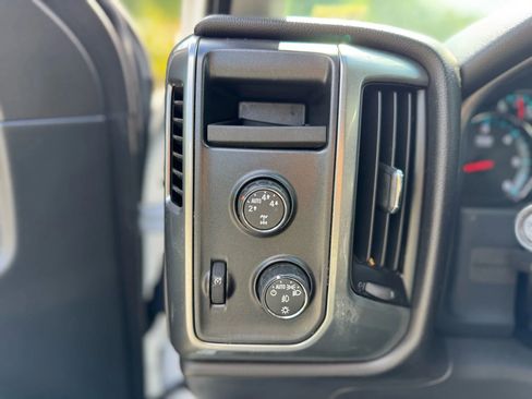 Used 2016 Chevrolet Silverado 1500 LT w/ All Star Edition image 19