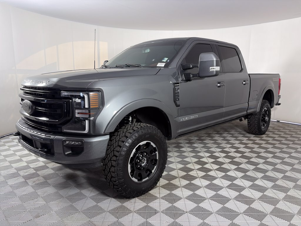 Used 2022 Ford F250 Platinum w/ Tremor Off-Road Package AWD/4WD image 3