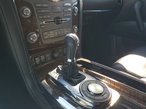 Used 2019 Nissan Armada SL w/ Premium Package image 28