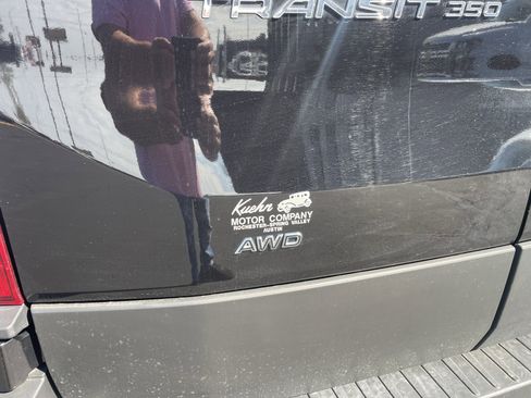 Used 2024 Ford Transit 350 XLT image 5