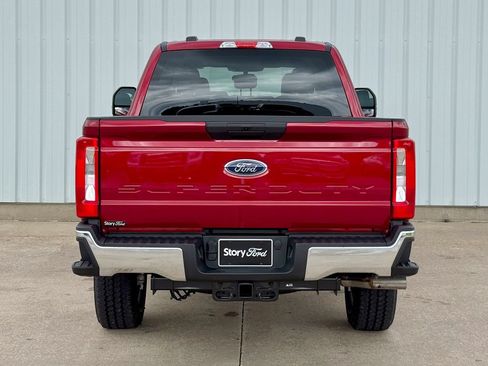 New 2026 Ford F250 XLT w/ FX4 Off-Road Package AWD/4WD image 5