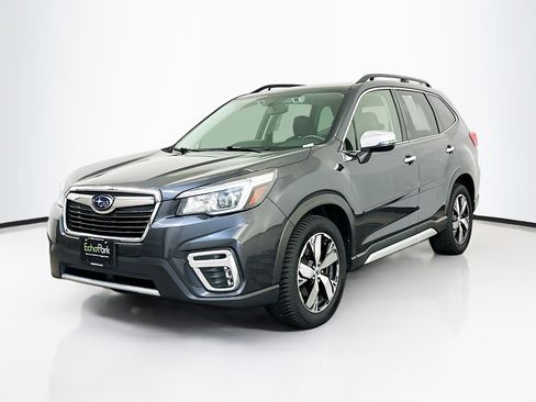 Used 2019 Subaru Forester Touring image 3