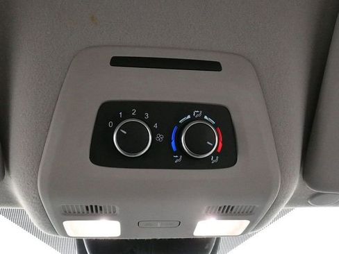 Used 2022 Ford Transit 350 XLT image 14