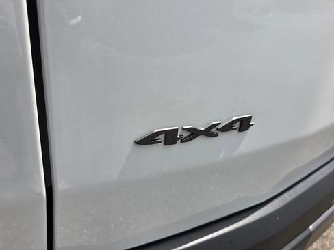 Used 2026 Jeep Cherokee Limited AWD/4WD image 13