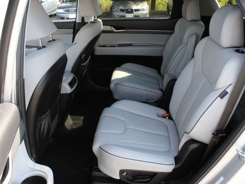 Used 2024 Hyundai Palisade SEL AWD/4WD image 19