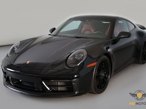 Used 2022 Porsche 911 Carrera GTS image 3