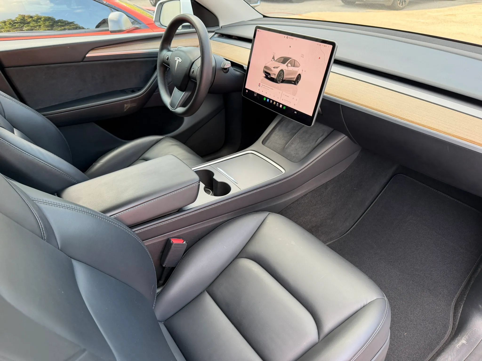 Used 2023 Tesla Model Y Long Range AWD/4WD image 23