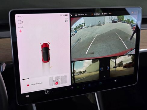 Used 2018 Tesla Model 3 Long Range image 19