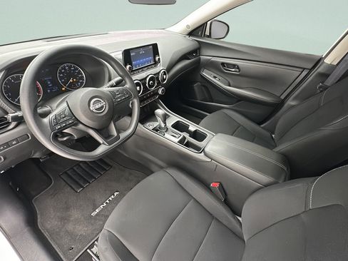 Used 2024 Nissan Sentra S FWD image 11