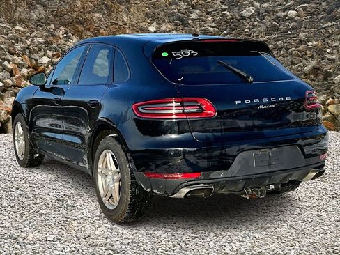 Used 2018 Porsche Macan image 11