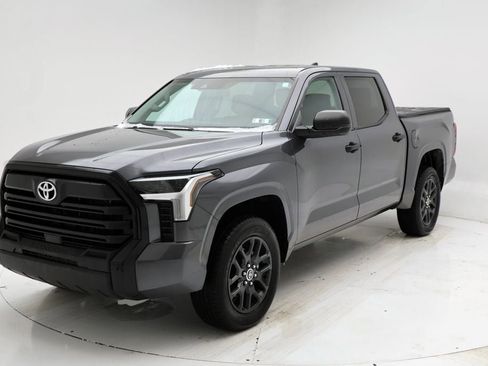 Used 2023 Toyota Tundra SR image 5