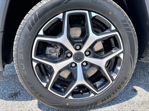 Used 2025 Jeep Compass Limited AWD/4WD image 9