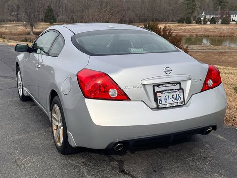 Used 2012 Nissan Altima 2.5 S w/ 2.5S Premium Pkg image 10