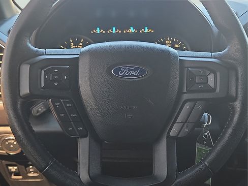 Used 2020 Ford F150 XLT w/ Equipment Group 302A Luxury AWD/4WD image 10