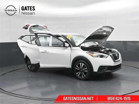 Used 2018 Nissan Kicks SV image 51