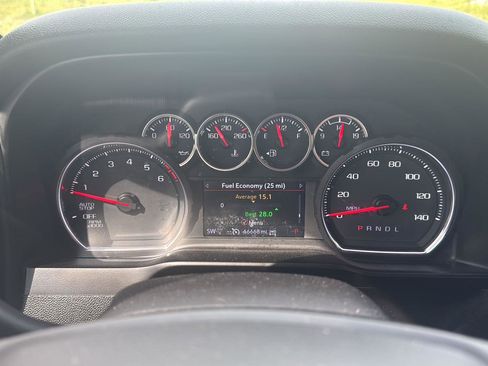 Used 2021 Chevrolet Silverado 1500 RST AWD/4WD image 14