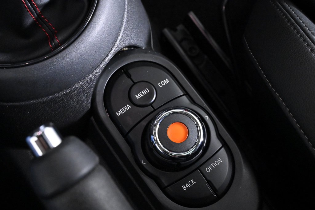 Used 2019 MINI Cooper S w/ Premium Package FWD image 21