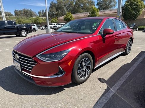Used 2023 Hyundai Sonata Blue image 2
