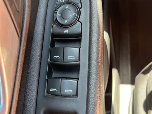 Used 2019 GMC Terrain SLE AWD/4WD image 12