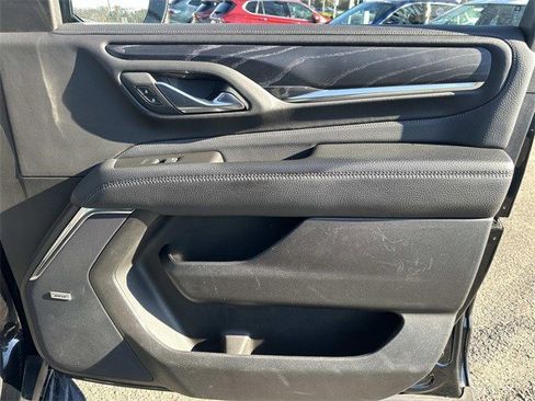 Used 2023 GMC Yukon Denali image 8