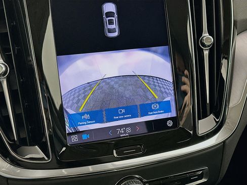 Used 2024 Volvo S60 B5 Core image 23