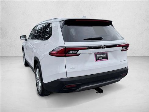 Certified 2025 Toyota Grand Highlander AWD image 5