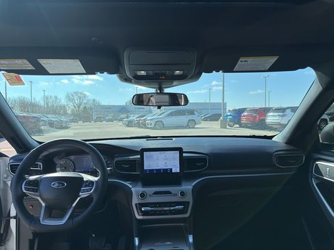 Used 2023 Ford Explorer Timberline image 28