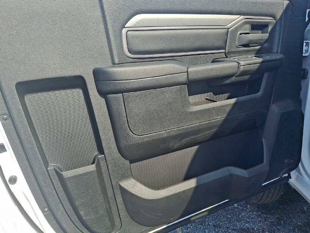 New 2027 RAM 3500 Tradesman AWD/4WD image 8