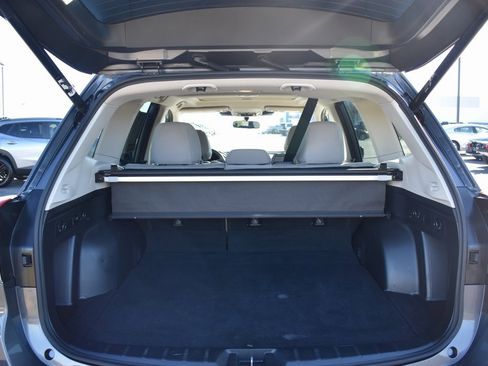 Used 2022 Subaru Forester Premium image 7