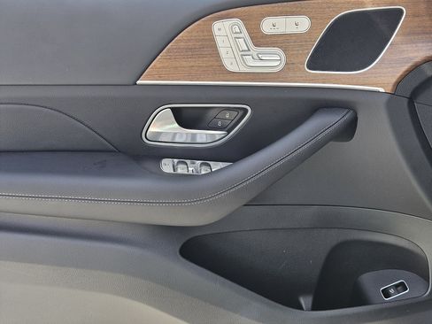 Certified 2025 Mercedes-Benz GLE 350 4MATIC image 24