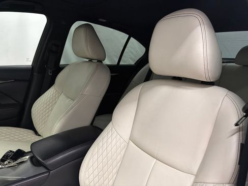 Used 2019 INFINITI Q50 Red Sport 400 w/ Sensory Package RWD image 14