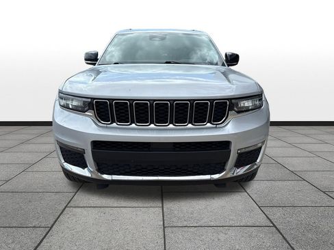Used 2023 Jeep Grand Cherokee L Limited AWD/4WD image 8