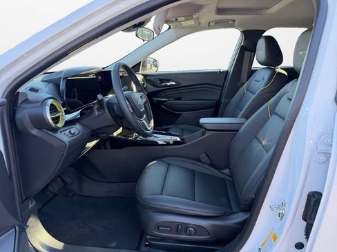 New 2026 Chevrolet Trax ACTIV w/ Sunroof Package image 9