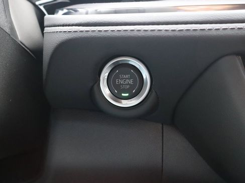 New 2025 Chevrolet Suburban LT w/ Advanced Technology Package image 15