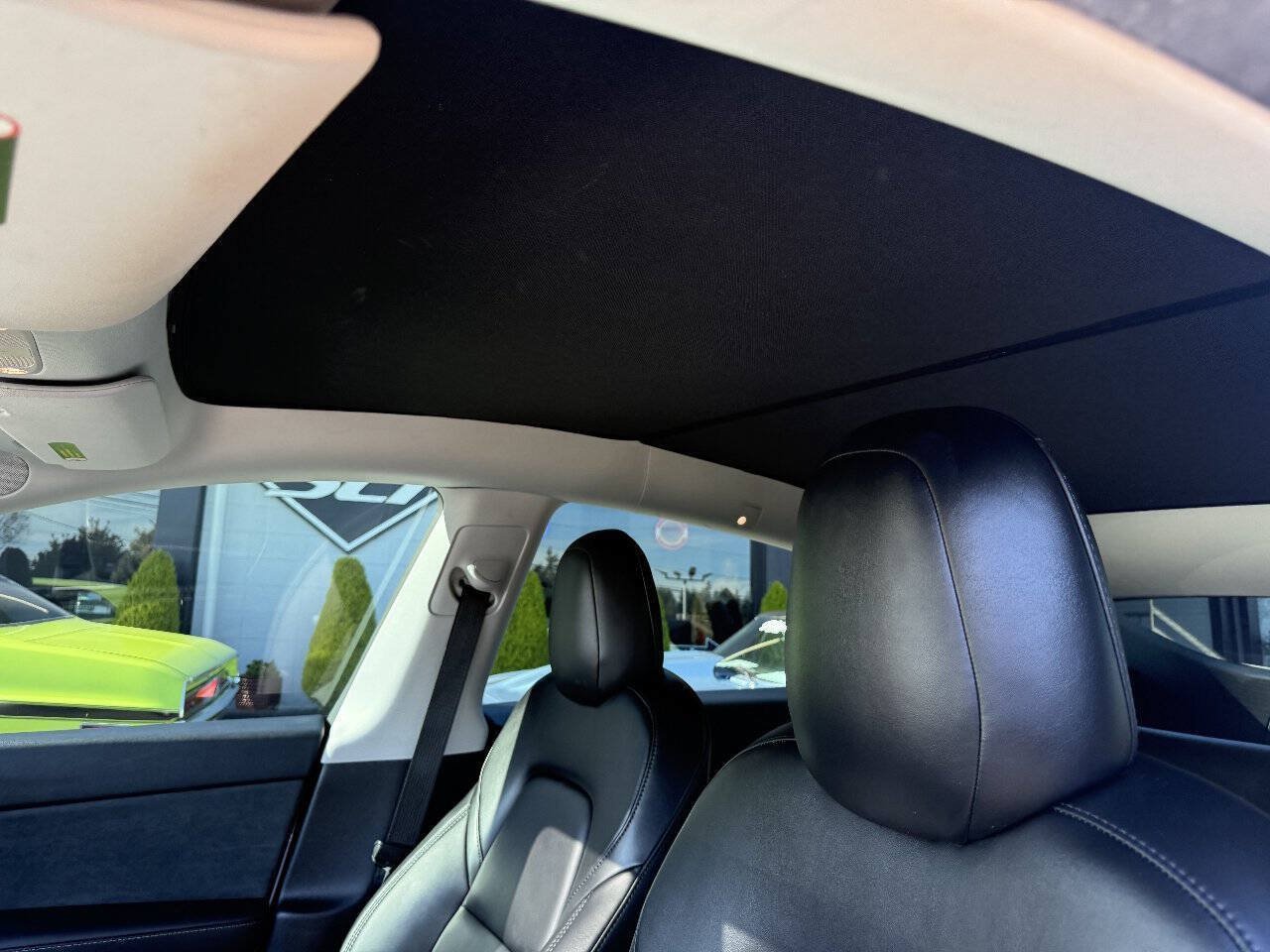 Used 2022 Tesla Model Y Long Range AWD/4WD image 17
