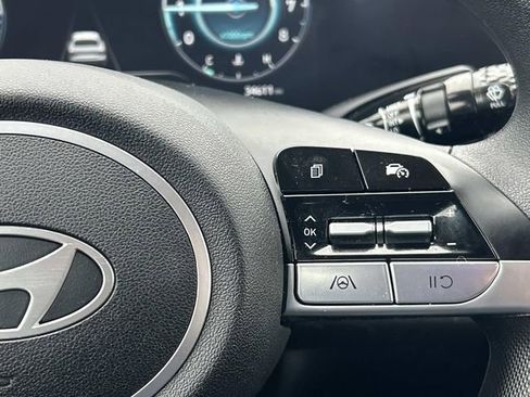 Certified 2024 Hyundai Elantra SEL FWD image 21