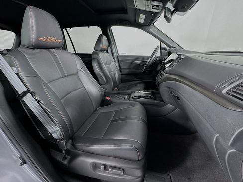 Certified 2022 Honda Passport TrailSport image 29