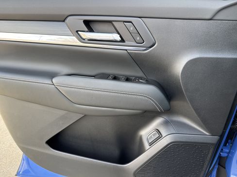 Used 2026 GMC Terrain Elevation w/ Elevation Premium Package image 14