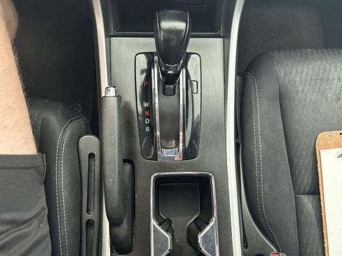 Used 2014 Honda Accord Sport image 12