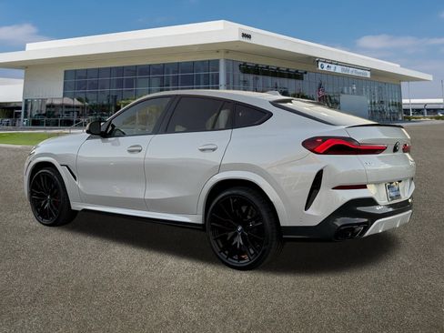 New 2026 BMW X6 M60i image 7