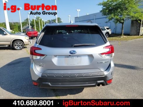 Used 2021 Subaru Forester Limited AWD/4WD image 5